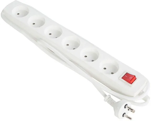 Pistorasiajohto kaapelilla